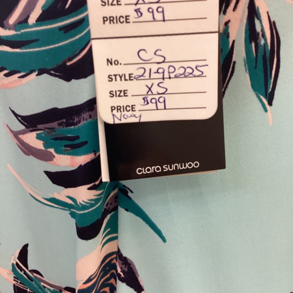 Tropical dreams dress - Picture 4 of 5
